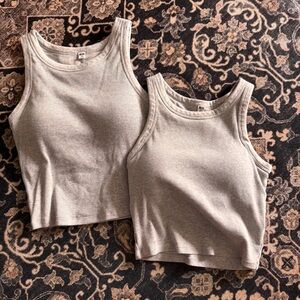 Uniqlo Bratop Bundle of Two Light Gray XS